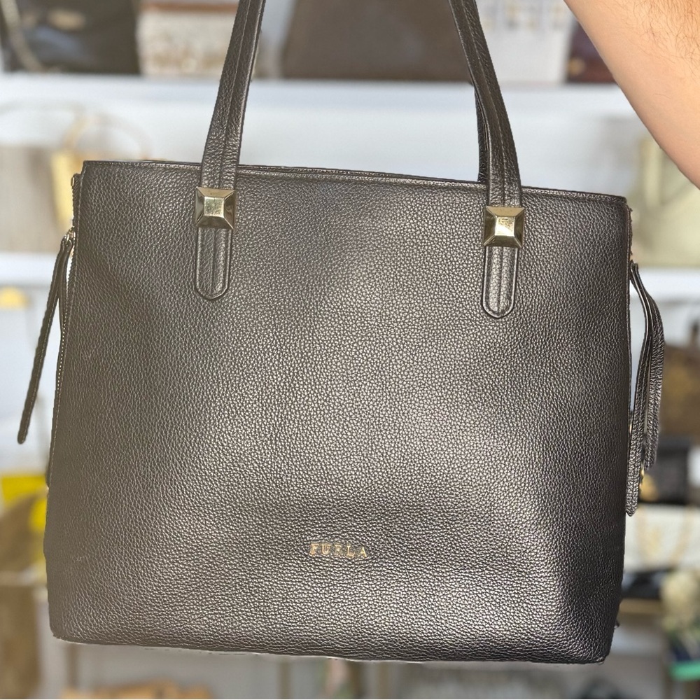 FURLA BLACK LEATHER TOTE
